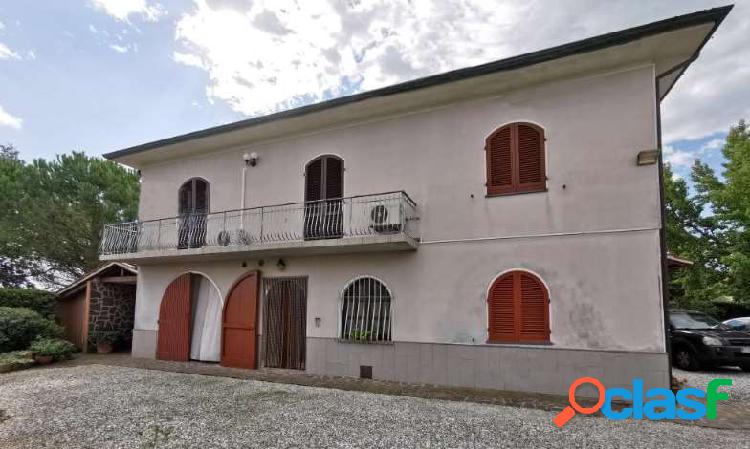 Casa singola a Casciana Terme Lari, via E.Toti