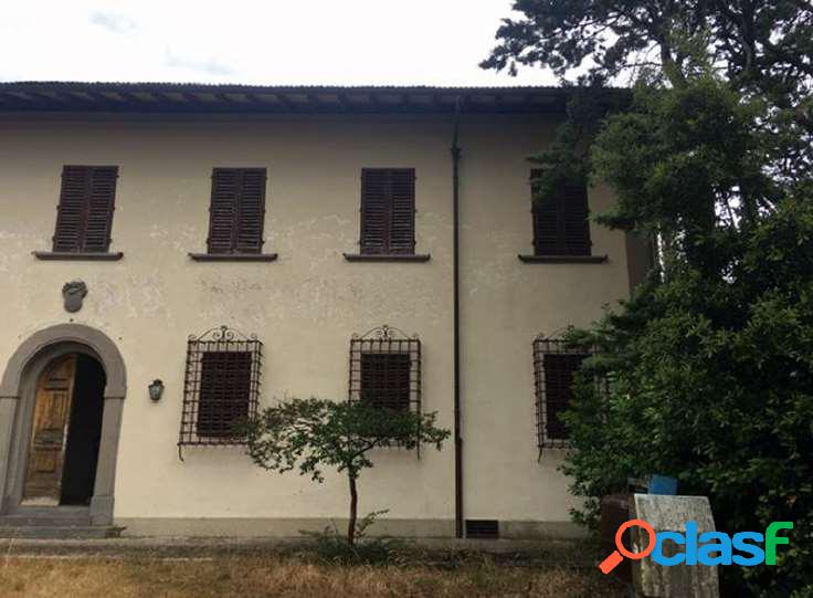 Villa a Rignano s/Arno in via del Focardo