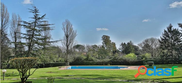 Roma Olgiata Villa Unifamiliare con piscina