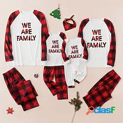 Sguardo di famiglia Natale Pigiami A quadri Albero di Natale
