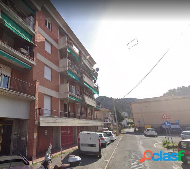 App.to in Asta a Genova via Enrico De Nicola 1