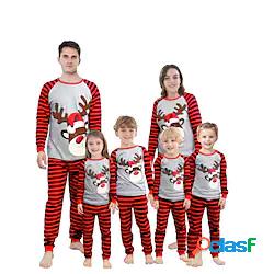 look per la famiglia pigiama natalizio a righe cervi stampa