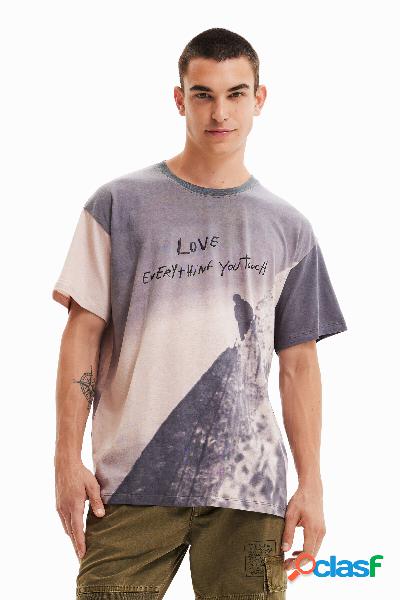 T-shirt montagna oversize