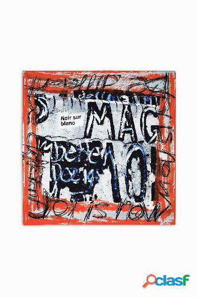 Foulard quadrato con scritte urbane