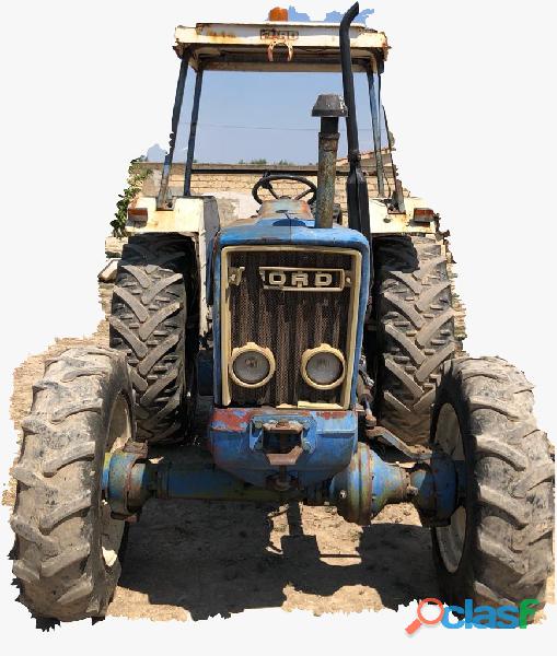 TRATTORE AGRICOLO FORD 5600 DT
