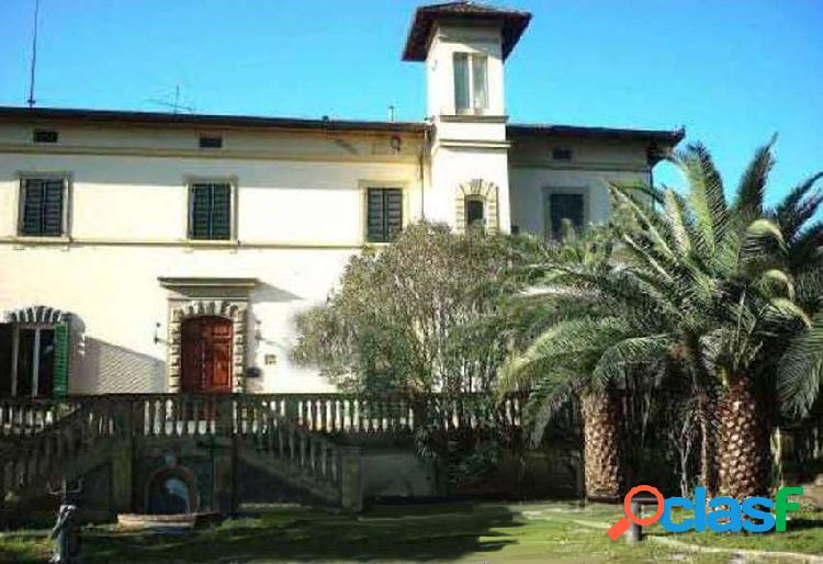 Villa a Pistoia, via Guglianese