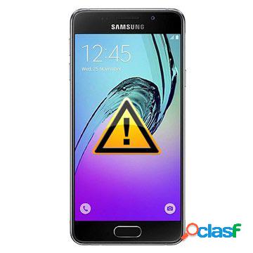 Riparazione dellauricolare Samsung Galaxy A3 (2016).