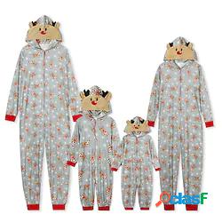 look per la famiglia pigiama natalizio cervo pupazzo di neve