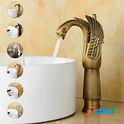 Rubinetto per lavabo a cascata per bagno, ottone a forma di