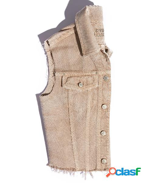 Gilet beige in cotone bull effetto denim con orli sfrangiati