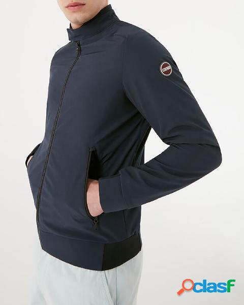 Giubbino blu in tessuto tecnico softshell stretch
