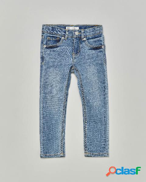 Jeans 510 vestibilità a vita regolare e gamba skinny