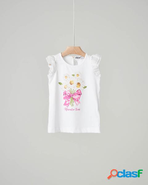 T-shirt bianca con stampa bouquet di margherite