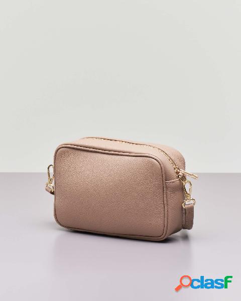 Cross bag in pelle beige scuro effetto martellato