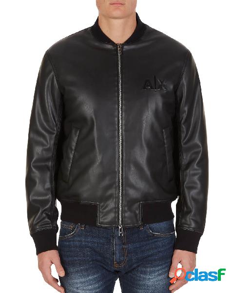 Giubbino bomber nero in ecopelle con logo sul fronte e sul