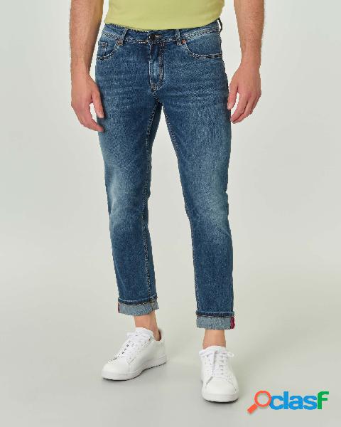 Jeans lavaggio medio stone washed con cimosa in cotone