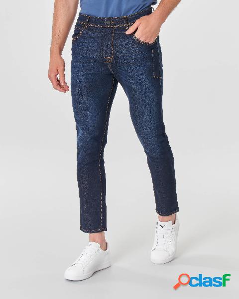 Jeans slim lavaggio scuro stone washed