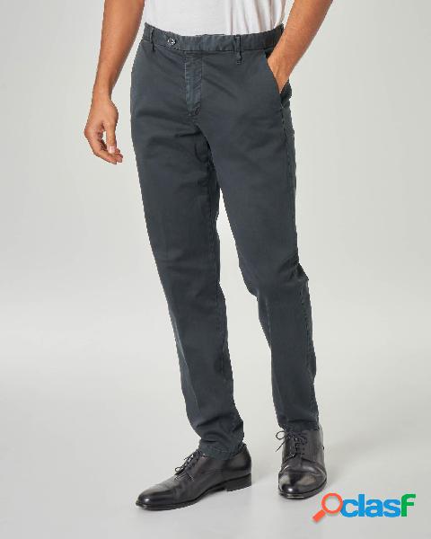 Pantalone chino nero in raso di cotone stretch