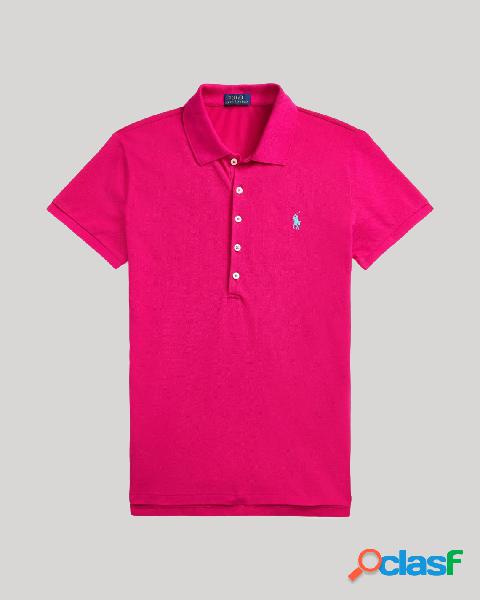 Polo fucsia in piquet con colletto classico e logo azzurro