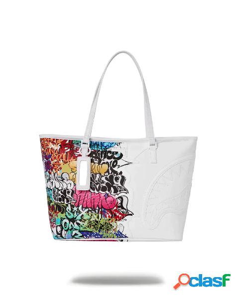 Shopping bag bianca in similpelle con bocca squalo tono su