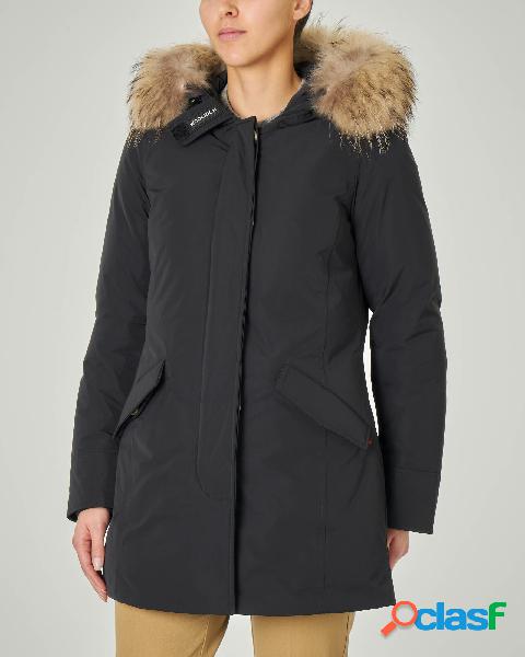 WS Luxury Arctic Parka nero con cappuccio con bordatura in