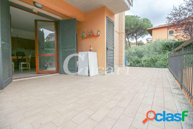 vmpa14 BILOCALE CON TERRAZZO MONTE PORZIO CATONE