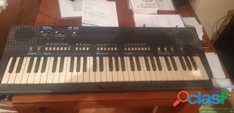 Vendo TASTIERA SIEL MK 610, polyphonic synthesizer keyboard