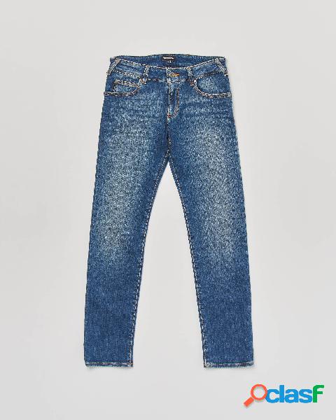 Jeans in cotone stretch con lavaggio medio stone washed 4-7