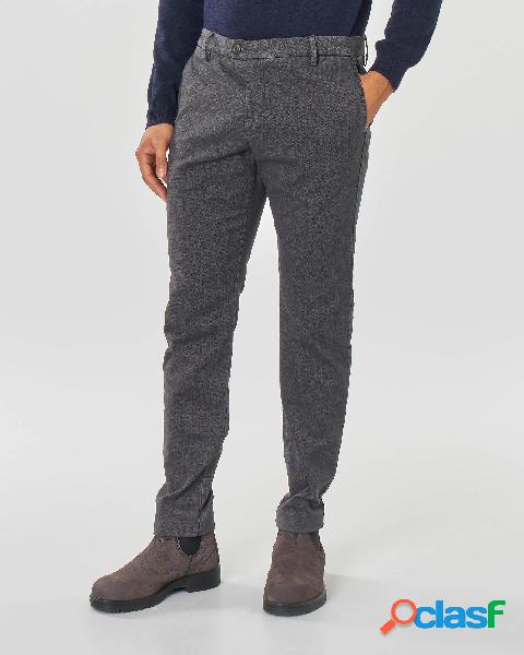 Pantalone chino grigio antracite micro chevron di cotone