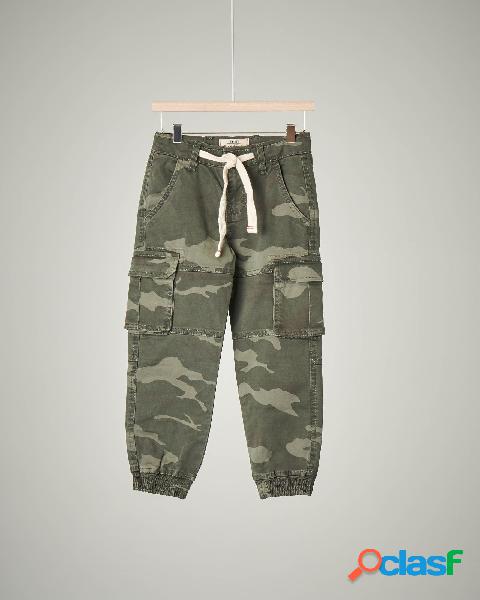 Pantalone militare con tasconi 2-7 anni