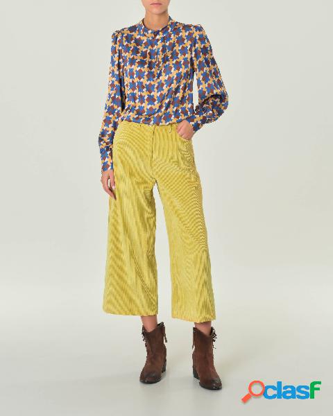 Pantaloni cropped gialli in velluto stretch a coste