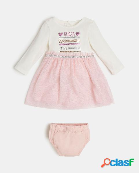 Abito bianco con gonna in tulle rosa con pailletes e