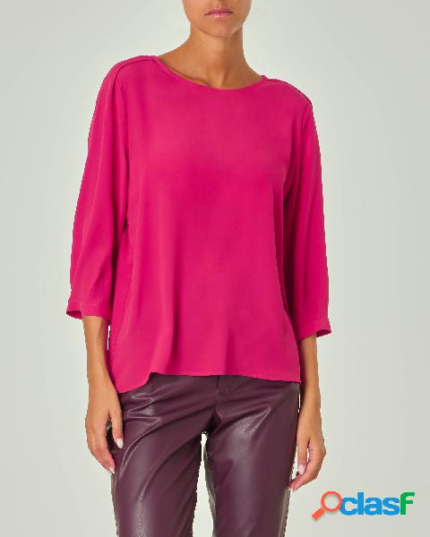 Blusa color fragola in crêpe de Chine dalla linea dritta