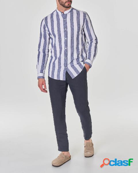 Camicia coreana in misto lino e cotone a riga larga bianca e