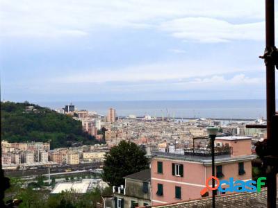 Genova - Cornigliano appartamento aziende
