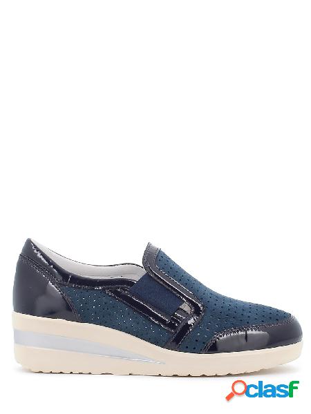 Io Donna Sneakers comfort in camoscio e vernice senza lacci