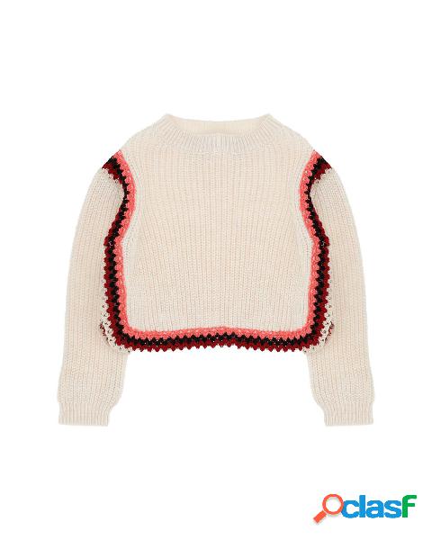 Maglia bianca in lana e alpaca con lavorazione crochet