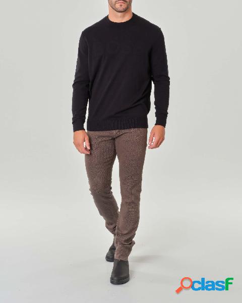 Maglia nera girocollo in misto cotone con maxi logo in