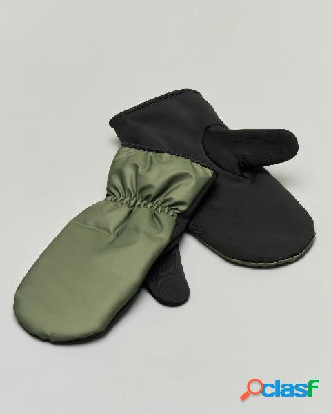 Manopole Trekker Mittens verde militare con imbottitura sul