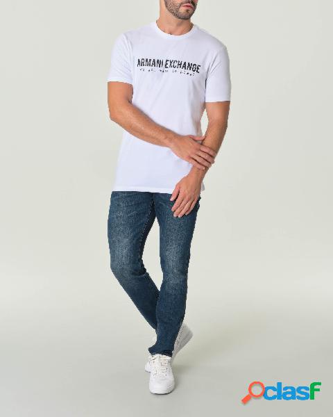 T-shirt bianca mezza manica in cotone stretch con stampa