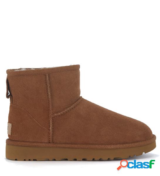 Tronchetto UGG Classic II Mini in camoscio marrone cuoio