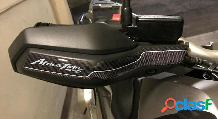 2 adesivi in resina gel 3d per paramani compatibili per moto