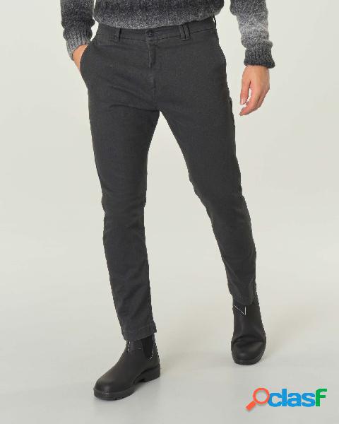 Pantalone chino grigio antracite in cotone stretch