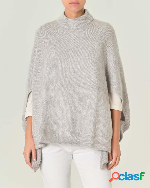 Poncho grigio in misto lana stretch a collo alto con