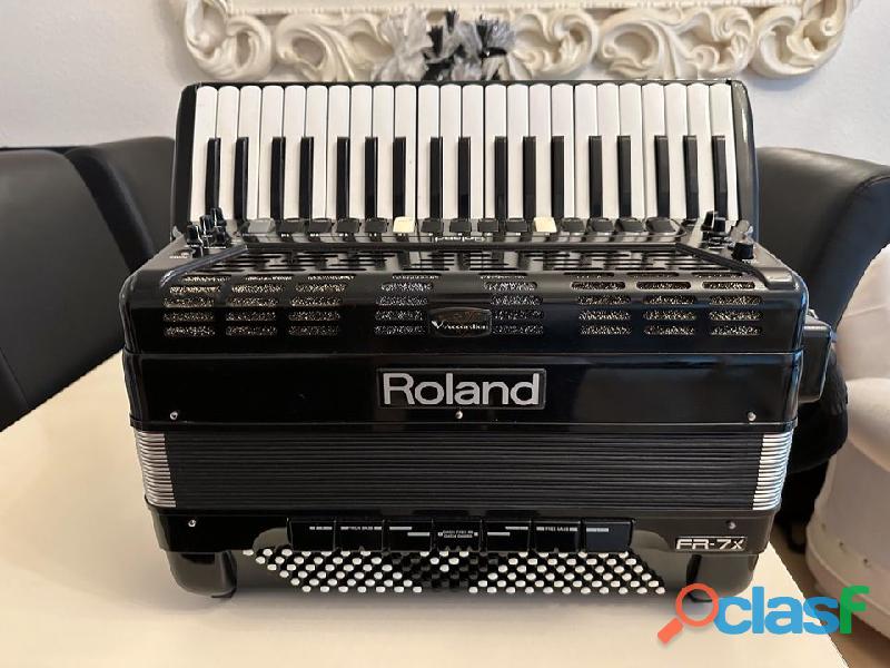 Fisarmonica Roland FR 7X