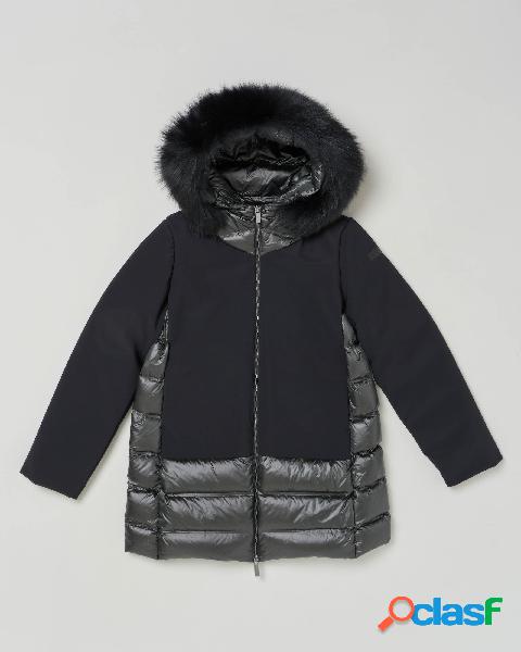 Giaccone nero bi-materiale in tessuto tecnico e nylon