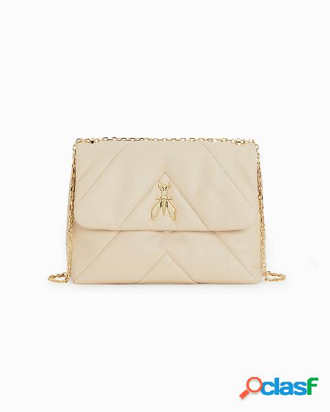 Borsa in pelle liscia color sabbia trapuntata dalla linee