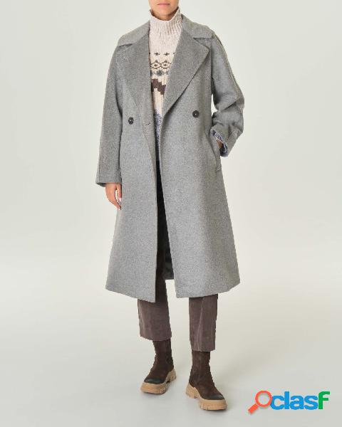 Cappotto doppiopetto grigio in pura lana vergine con scollo