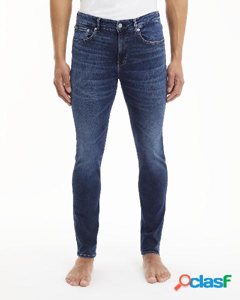 Jeans skinny lavaggio medio stone washed