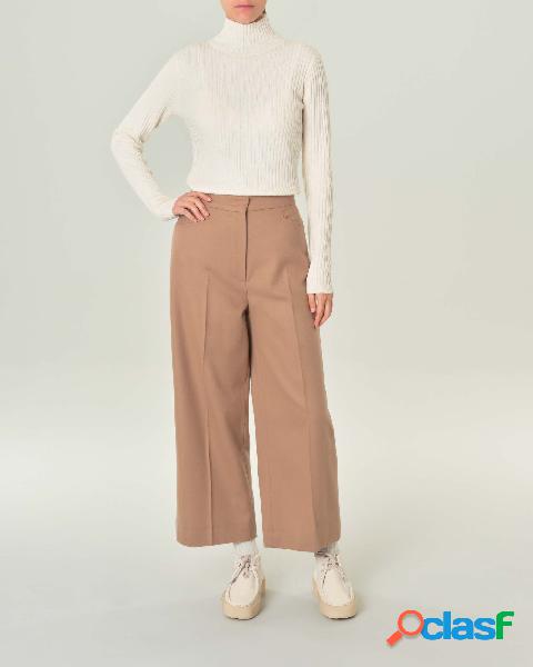 Pantaloni cropped color cammello in pura lana vergine